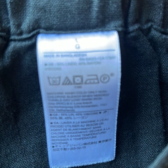 NEW Banana Republic Shorts - Size Large - Picture 5 of 8